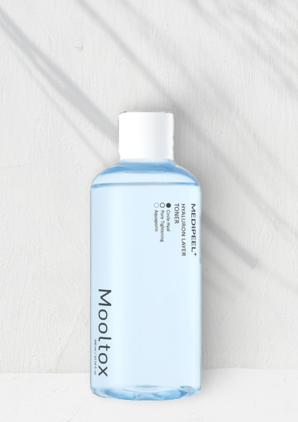 MEDIPEEL Hyaluronic Acid Layer Mooltox Toner