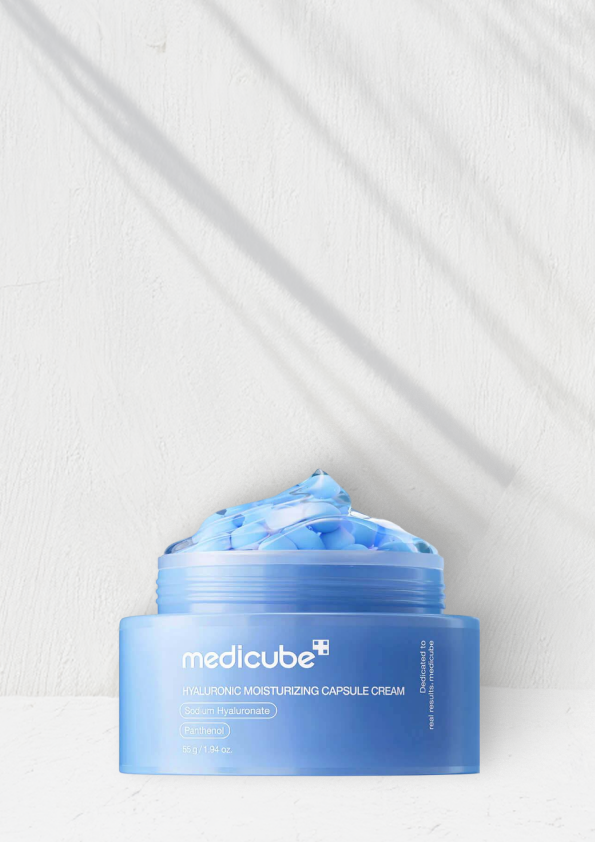 Medicube Hyaluronic Moisturizing Capsule Cream
