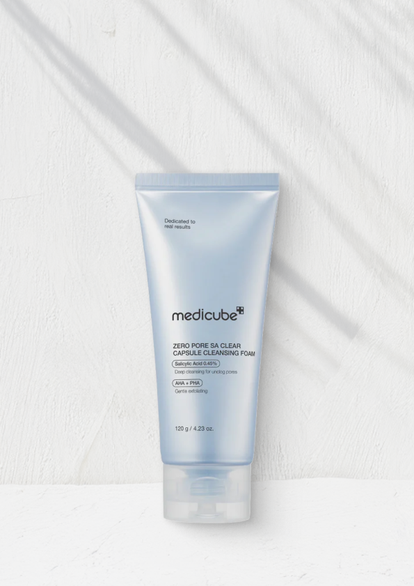 Medicube Zero Pore Clearing Capsule Cleansing Foam